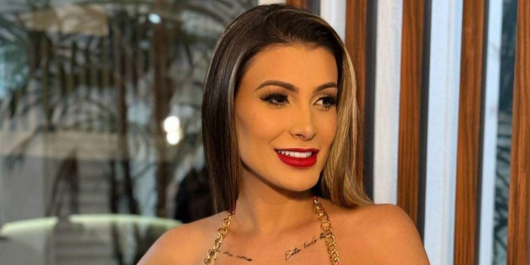 Arthur Urach Filho De Andressa Urach Estreia No Mercado De Conte Do