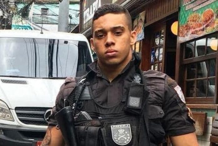 Vaza Vídeo íntimo De Gabriel Monteiro Com Adolescente De 15 Anos Paipee