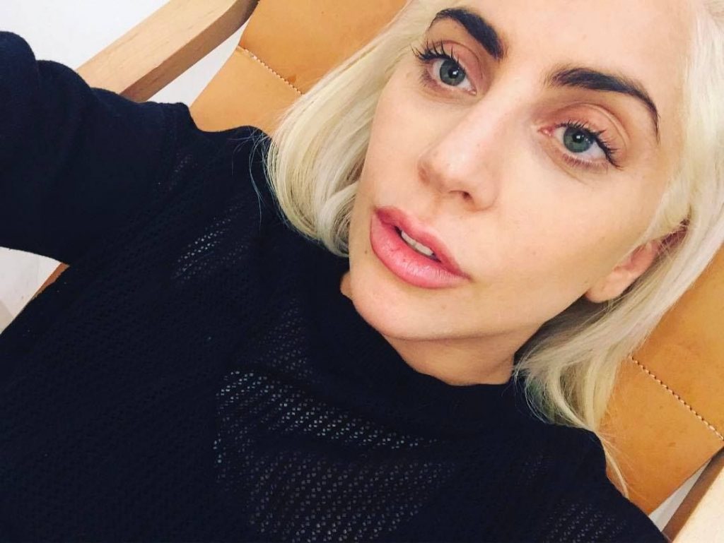 Agora é Oficial Lady Gaga Anuncia Datas De Sua Nova Turnê Chromatica