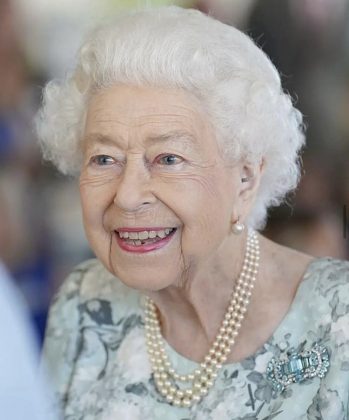 A rainha faleceu na última quinta-feira (08). (Foto: Instagram)