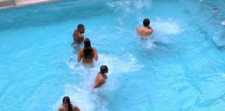 Brothers do BBB 24 cumprem promessa inusitada e pulam pelados na piscina (Foto: Instagram)