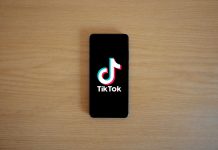 O TikTok tem até o meio de janeiro de 2025 para vender sua operação a uma empresa de confiança dos Estados Unidos. (Foto: Pexels)
