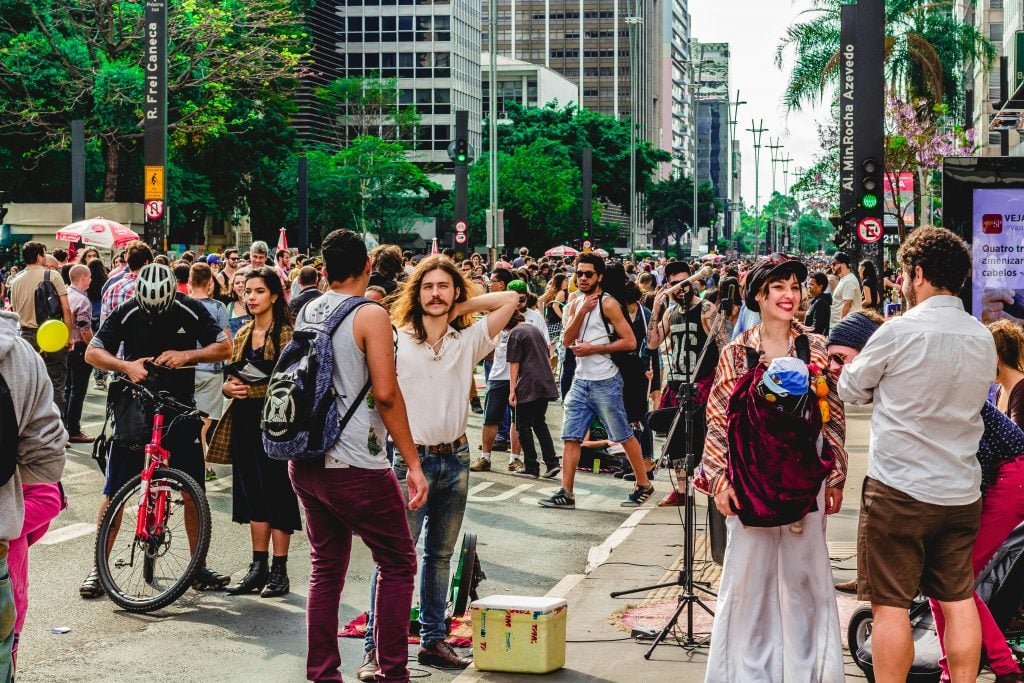 Um relatório global divulgado nesta quarta-feira (24) pela Anistia Internacional, com dados de 156 países, revelou que o Brasil registrou mais de 3,4 milhões de possíveis violações de direitos humanos em 2023. (Foto: Pexels)