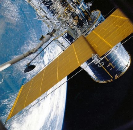 Astronautas estão 'presos' no espaço após problema com nave. (Foto: Pexels)