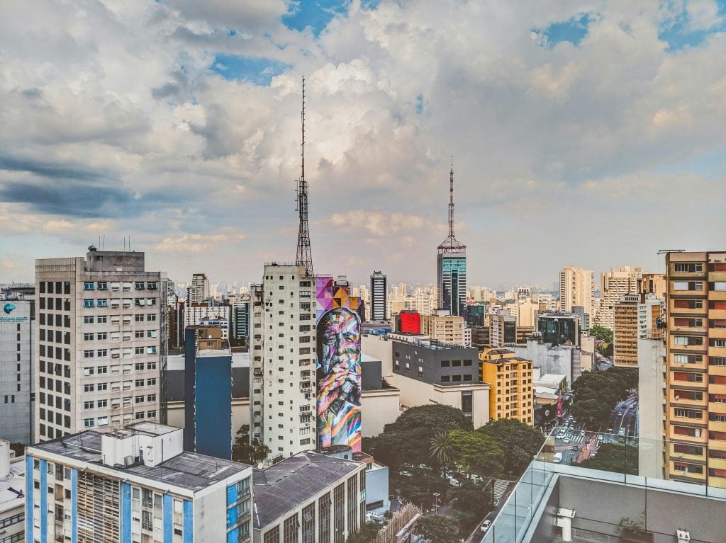 O mês de maio de 2024 foi marcado por recordes de calor e chuvas abaixo da média na cidade de São Paulo, de acordo com dados do Instituto Nacional de Meteorologia. (Foto: Pexels)
