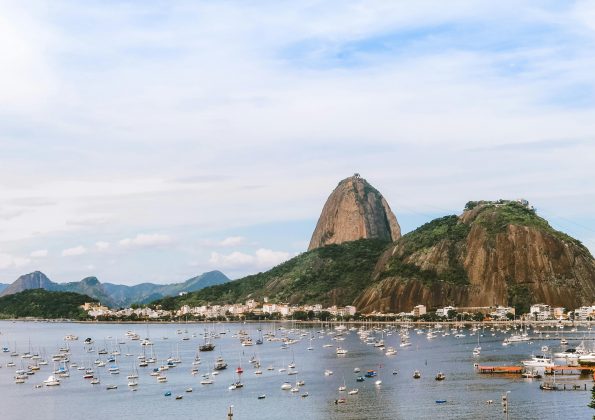 Este aumento de umidade estimula a formação de muitas nuvens e chuva. (Foto: Pexels)