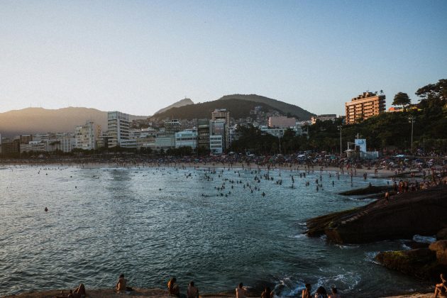 Um forte bloqueio atmosférico que se instalou no país na última semana foi o responsável por manter as temperaturas mais altas e o tempo muito seco. (Foto: Pexels)