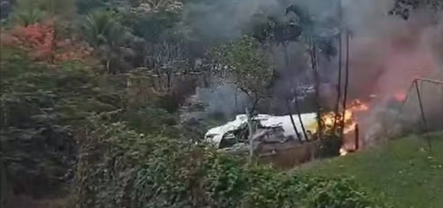 Um avião da Voepass, antiga Passaredo, caiu no início da tarde desta sexta-feira em Vinhedo, no interior de São Paulo. (Foto: Reprodução/Redes Sociais)