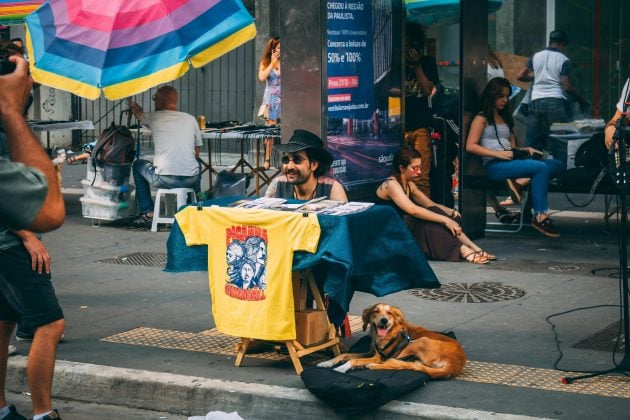 Em outubro de 2023, o IBGE, depois de ajustar os números informados na primeira divulgação do Censo, informou que a população brasileira era de 203.080.756 milhões de pessoas. (Foto: Pexels)