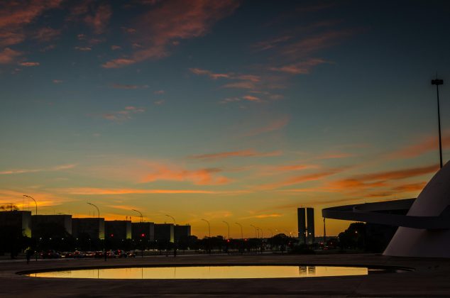 Há outras nacionalidades que podem vir ao Brasil sem visto, mas para ficar no máximo 30, 60 ou 90 dias. (Foto: Pexels)