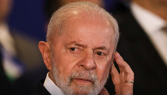 Os médicos que atendem o presidente Luiz Inácio Lula da Silva (PT) divulgaram nota em que dizem que o exame de imagem realizado pelo petista nesta terça-feira (22) "está estável". (Foto: Agência Brasil)