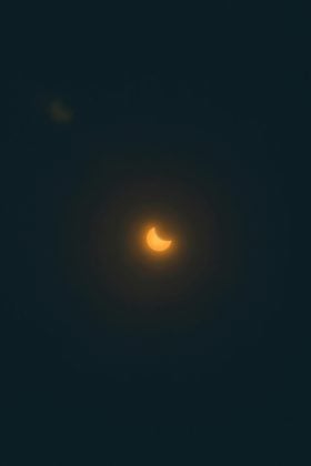 No extremo sul da América do Sul, por exemplo, numa faixa que inclui o Chile e a Argentina, o eclipse poderá ser observado como anular. (Foto: Pexels)