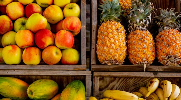 A maior seca da história recente do Brasil já impacta preços de alimentos importantes da mesa do brasileiro, como as frutas, principalmente as cítricas, e as carnes, como o tradicional contrafilé. (Foto: Pexels)