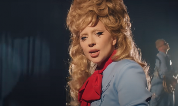 Assim, a voz de “Shallow” e “Bad Romance” usou seu perfil oficial no Instagram para agradecer aos fãs pelo sucesso da música. (Foto: Divulgação)