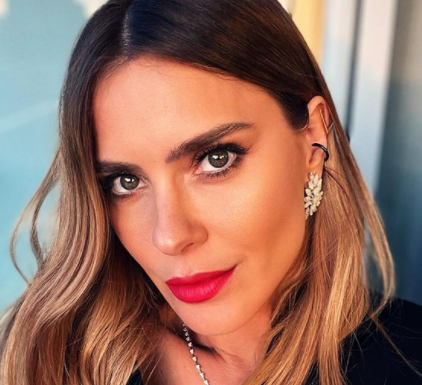 Na última sexta-feira, 22 de novembro, Carolina Dieckmann resolveu responder ao comentário de um internauta de que ela estaria com o “botox vencido”. (Foto: Instagram)