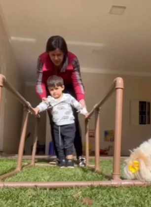 “Ele tinha atraso para sentar, para sustentar a cabecinha. Quando conheci ele, tinha menos de um ano e ainda não sentava sem apoio". (Foto: Instagram)“Ele tinha atraso para sentar, para sustentar a cabecinha. Quando conheci ele, tinha menos de um ano e ainda não sentava sem apoio". (Foto: Instagram)