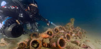 Pesquisadores italianos fizeram uma descoberta surpreendente ao encontrar uma carga intacta no local de um naufrágio ocorrido há cerca de 2 mil anos, próximo à província de Siracusa, na Sicília. (Foto: Reprodução)