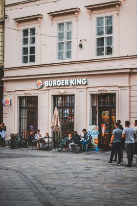 No campo destinado a identificar o consumidor, um colaborador escreveu a palavra “debmental”. (Foto: Pexels)