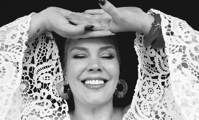 Simony celebra quase dois anos em remissão do câncer: "Cada exame vem cheio de fé" (Foto: Instagram)