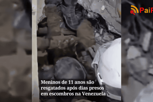 Meninos de 11 anos são resgatados após dias preso em escombros na Venezuela