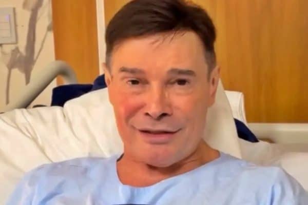 João Inácio Jr. é internado após infecção grave por lavagem nasal inadequada