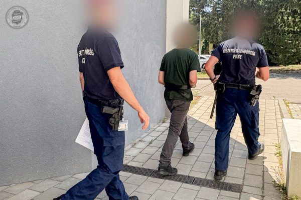 Auxiliar de enfermagem é preso na Hungria por roubo e consumo de restos humanos