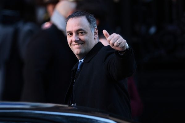 Chefe de gabinete de Milei renuncia em meio a investigação de enriquecimento ilícito