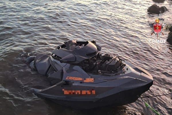 Acidente com jet ski no Lago Paranoá deixa mulher gravemente ferida