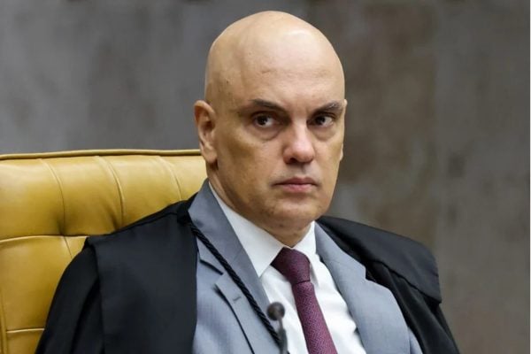 Moraes arquiva investigações contra deputados do PL por incitação ao 8 de janeiro