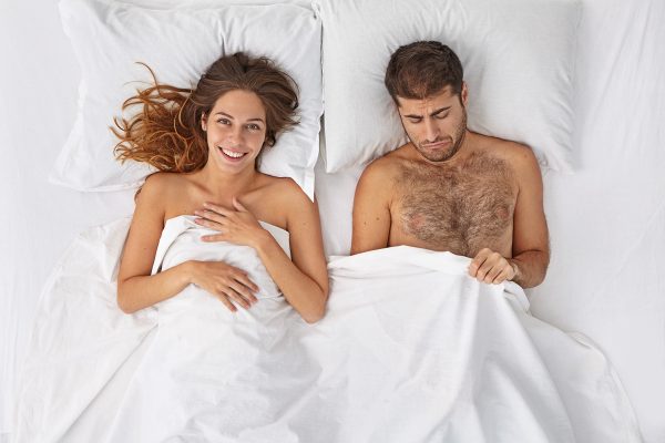 Tempo para nova ereção após orgasmo varia com a idade, diz especialista