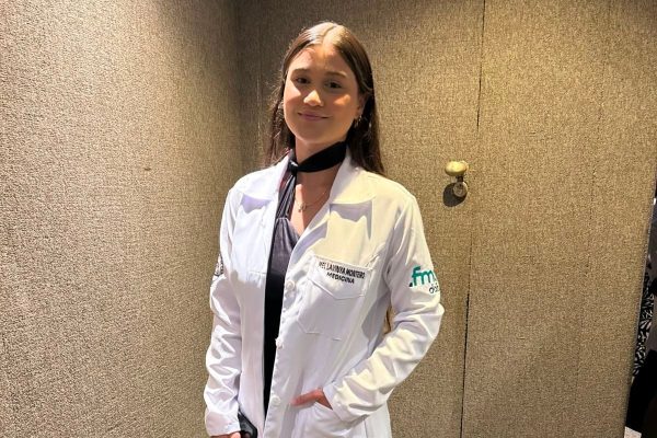 Amigos organizam rifa para ajudar jovem a continuar na Faculdade de Medicina em Campos
