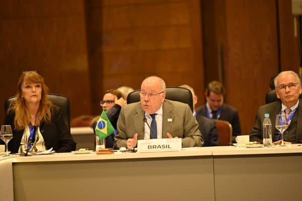 Mauro Vieira destaca Mercosul como “baluarte de liberdade” contra protecionismo