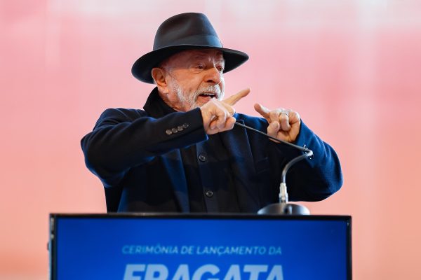 Lula defende integração no Mercosul além das diferenças ideológicas