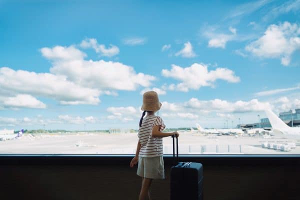 Documentos necessários para viajar com menores: confira as exigências