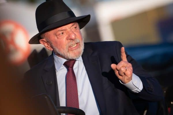 Lula afirma que Brasil fará “tudo possível” para apoiar a Venezuela após terremotos