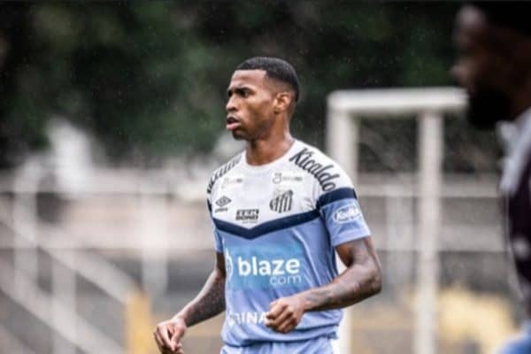 Fifa impõe nova proibição ao Santos devido a dívida com o Mônaco