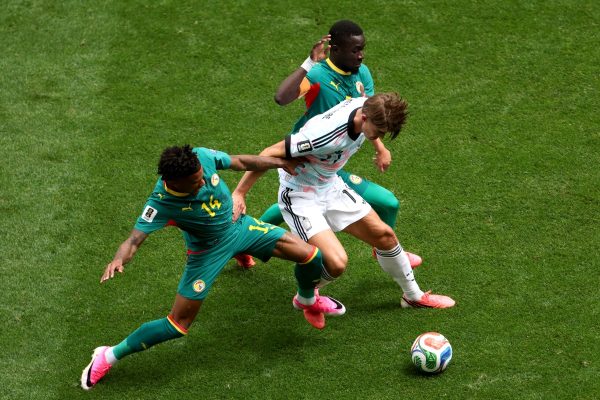 VAR é alvo de críticas após jogo Bélgica x Senegal na Copa do Mundo