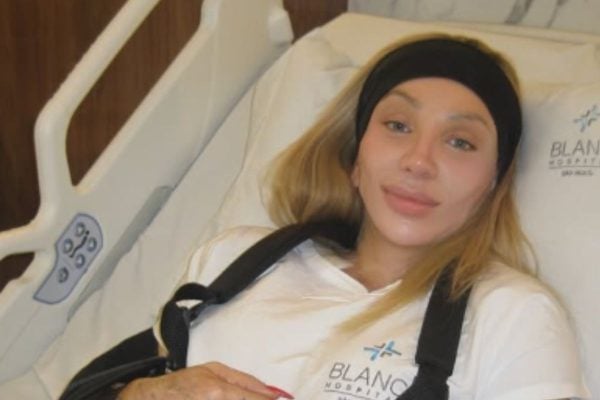 Maya Massafera realiza cirurgia para reduzir costas e comemora resultado