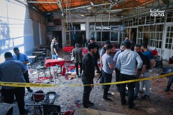 Número de mortos em explosão em café na Síria sobe para 6, dizem autoridades