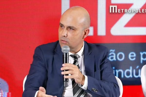 Maicon Lacerda do Senai destaca papel crucial na implementação de políticas públicas na indústria