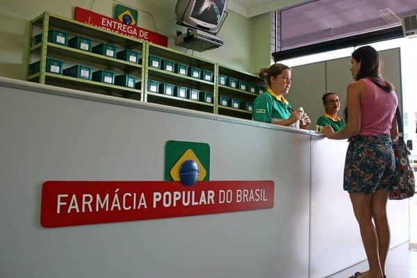 Pesquisa AtlasIntel aponta aprovação de ações de Lula como Farmácia Popular e isenção do IR