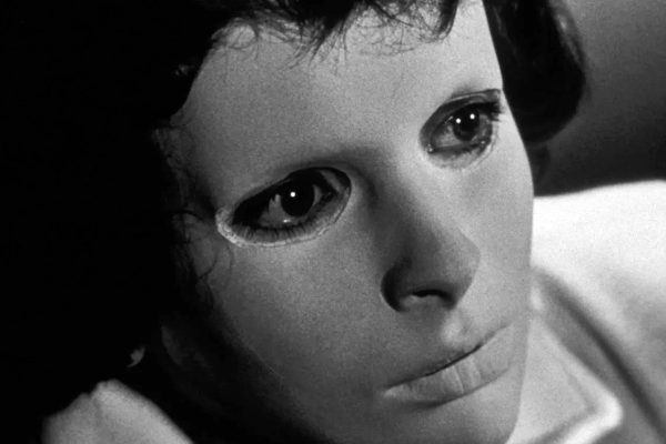 CineBeijoca exibe clássico do terror francês “Os Olhos Sem Rosto” em sessão gratuita