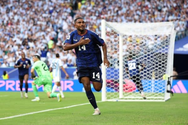Deroy Duarte marca gol de empate de Cabo Verde contra Argentina na Copa do Mundo 2026