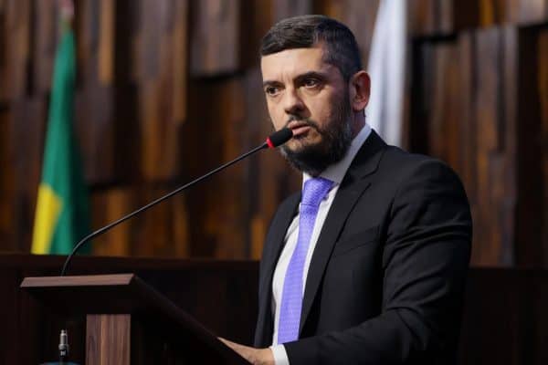 Rodrigo Bacellar é levado para Penitenciária Federal em Brasília após nova ordem de prisão