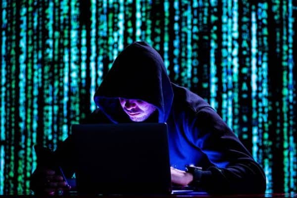 Polícia de Mato Grosso investiga servidor por vazamento de nudes no Instagram