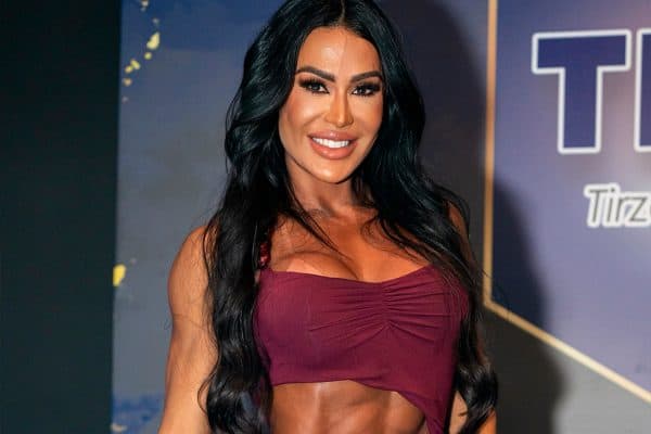 Gracyanne Barbosa revela que “organização” é o segredo para corpo trincado