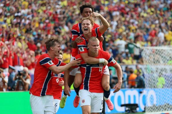 Brasil sofre eliminação para Noruega e chega a 28 anos sem título mundial