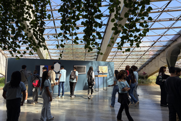 Exposição Constelações Contemporâneas destaca diversidade artística em Brasília