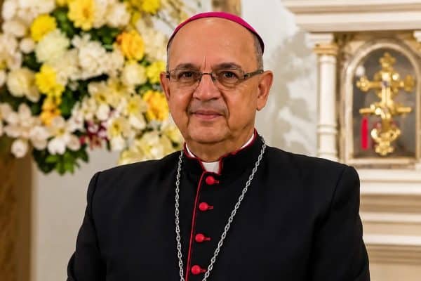 Ex-bispo Valdir Mamede é acusado de abusar sexualmente de padre por 5 anos