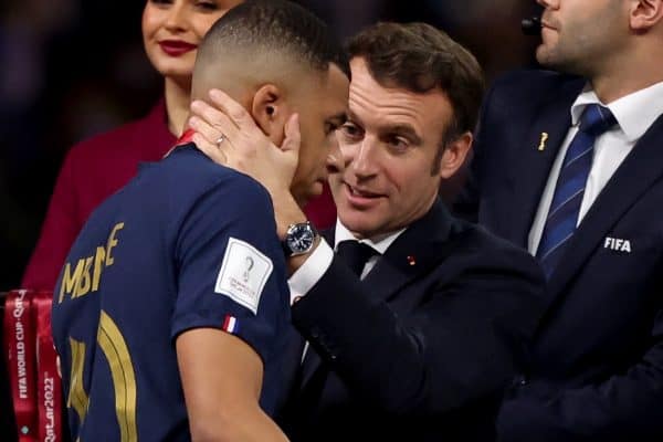 Macron defende Mbappé após comentário racista de senadora paraguaia